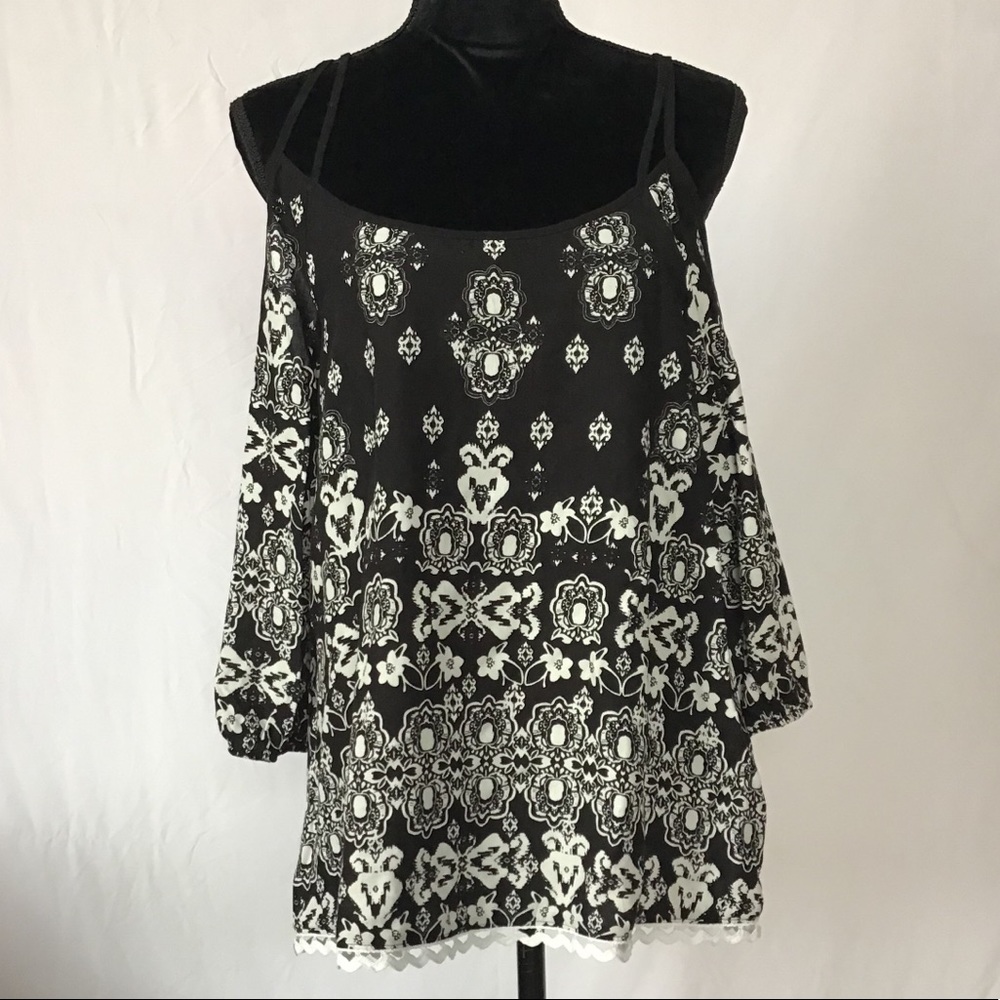 Meraki Patterned Top - Picture 3 of 4